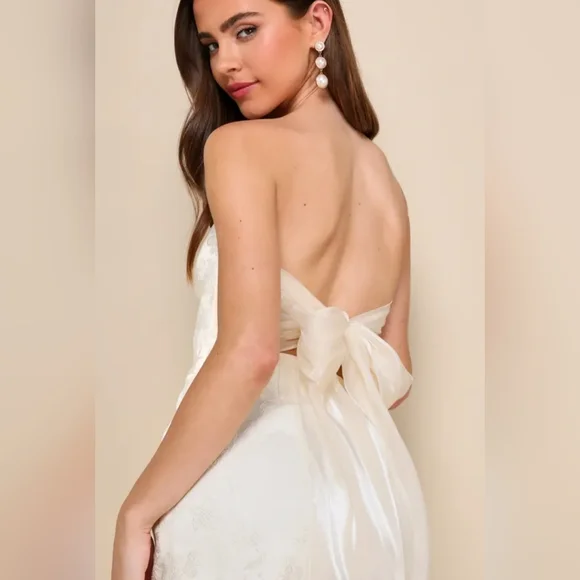 NWOT Lulu's Ivory Jacquard Organza Strapless Tie-Back Romper Size Large=10/12 - Picture 4 of 5